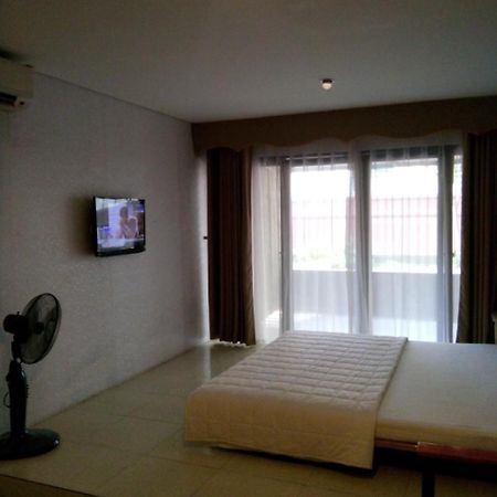 Hotel Khach San Thuong Mai Yen Thinh Exterior foto