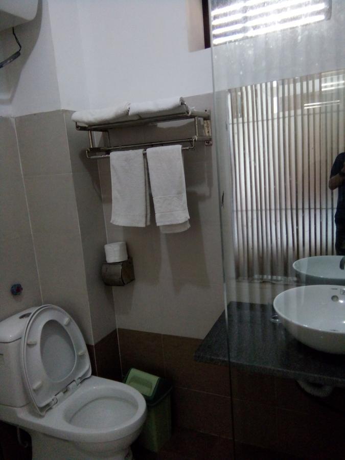 Hotel Khach San Thuong Mai Yen Thinh Exterior foto